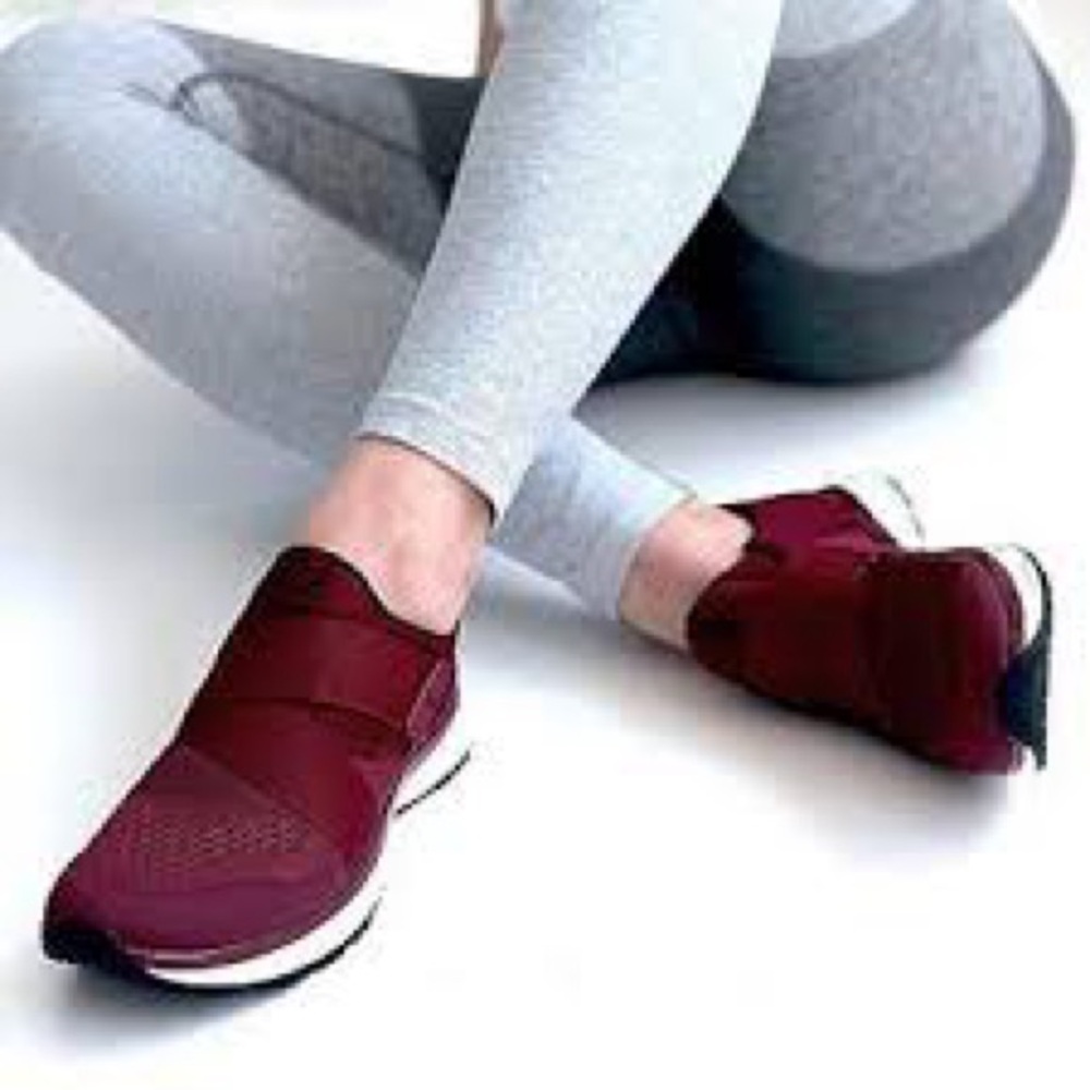 Tiem Women’s Cycling Shoes Burgundy Athletic Shoes Size US 6
